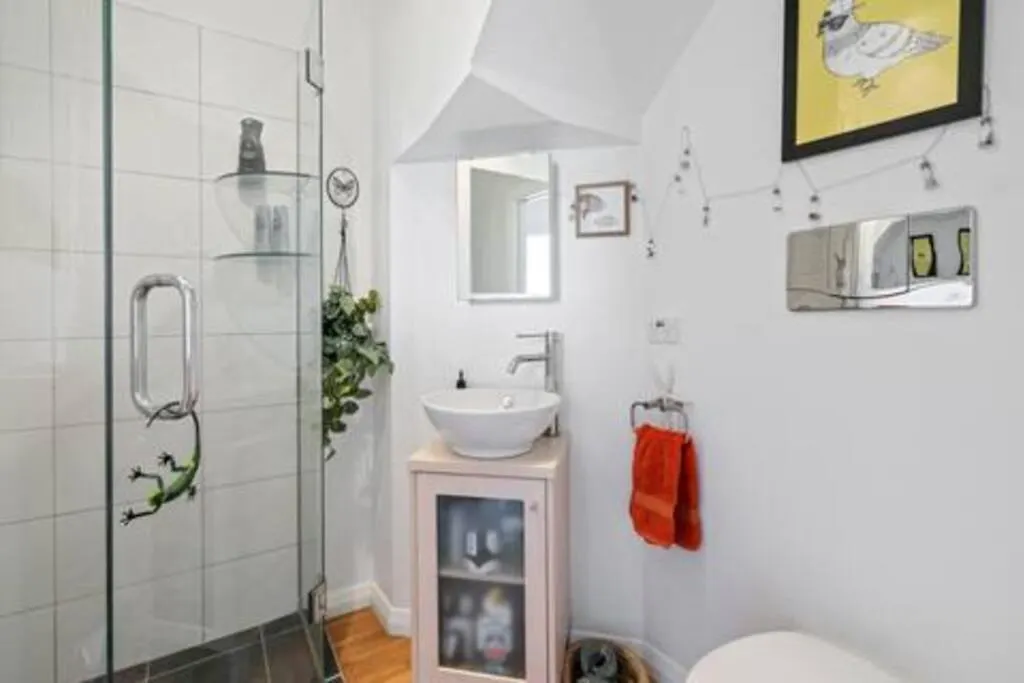 Guest house Seaglass Cottage Lower Hutt